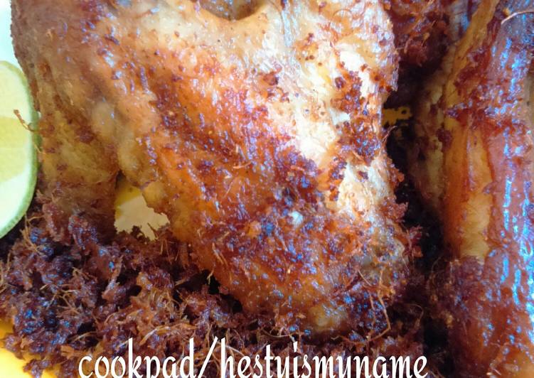 Resep Ayam  goreng  Lengkuas  oleh Hestyismyname Cookpad 