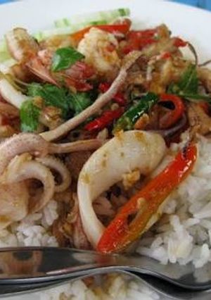 รูปของ ผัดกระเพราหมู (เคล็ดลับ)