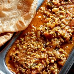 A picture of MUNGACHI USAL / SPROUTED MOONG CURRY.