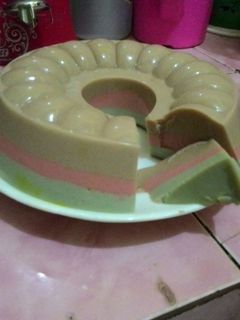 Foto resep Puding Roti Warna Warni