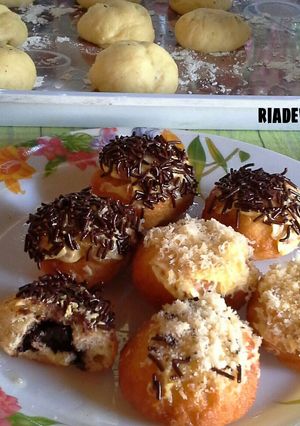 Foto resep donat isi coklat sederhana