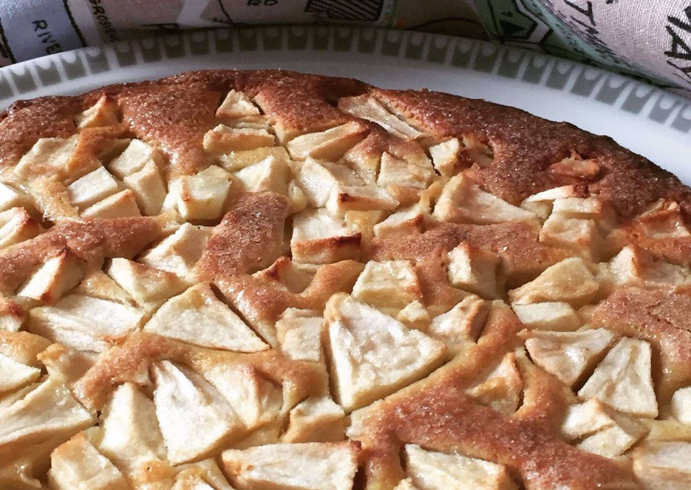 Gâteau aux pommes au beurre d'amandes