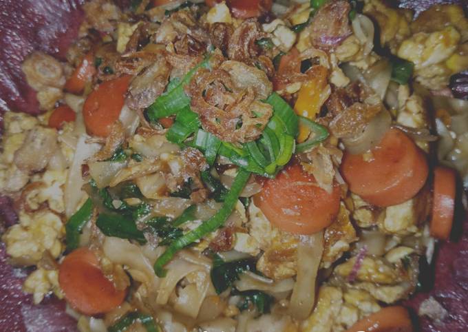 53. Kwetiau Goreng