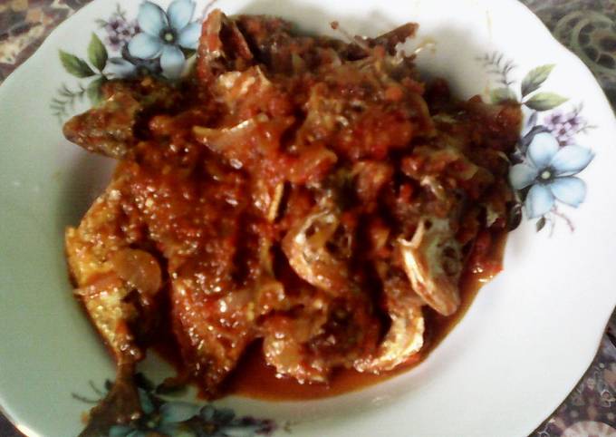 Resep ikan selar sambal bawang bombay oleh Abidah Adawiyah Resep ikan selar sambal bawang bombay oleh Abidah Adawiyah
