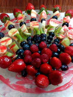 Una foto de Brochetas de fruta