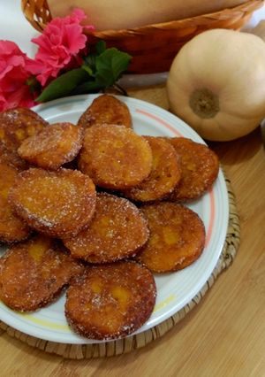 Una foto de Tortitas de calabaza fritas ( Murcianas )