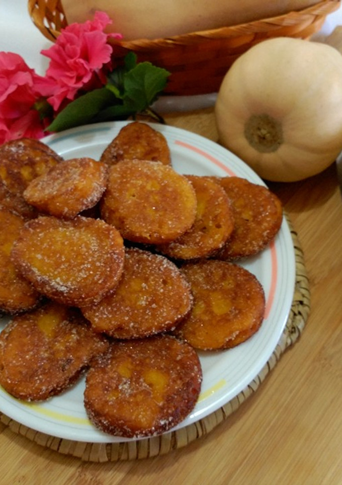 Una foto de Tortitas de calabaza fritas ( Murcianas )