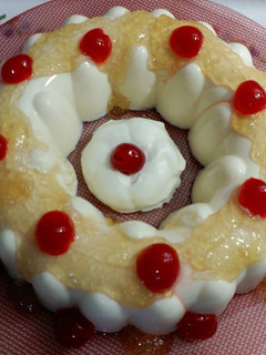 Una foto de Pastel de queso mascarpone y mermelada de cerveza