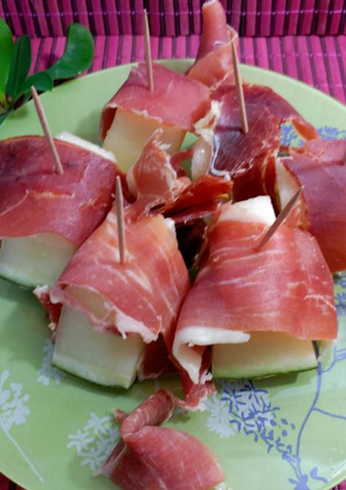 Una foto de Melon con jamón