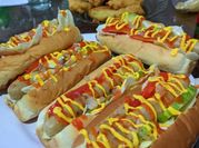 Gambar hotdog sosis