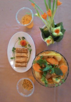 Hình của món Ca ri ga Wse Service team.