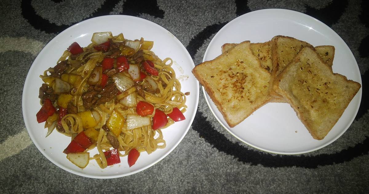 Resep fettucini sapi lada hitam oleh Mega Aryani G - Cookpad