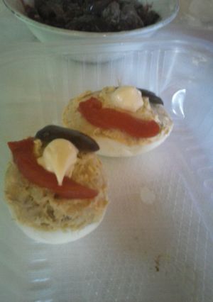 Una foto de Huevos rellenos 