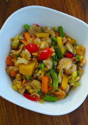 Foto resep Tumis udang pelangi saus tiram