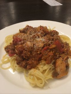 A picture of Simple Spaghetti Sauce with Pasta .