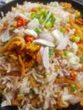 ข้าวผัดกากหมู