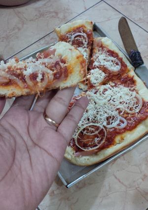 Foto resep pizza bumil ngidam, simpel, cepat, kenyang. 