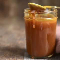 A picture of ButterScotch Sauce.