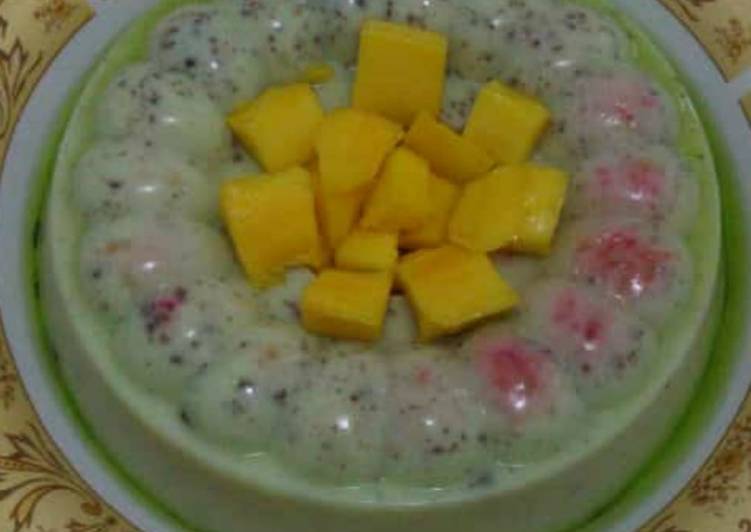 Resep Puding melon Oreo garnish mangga, Enak