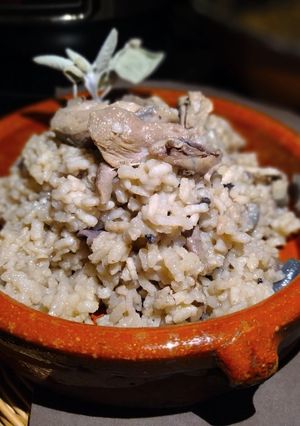 Una foto de Arroz con Pato, Champiñones y Trufa