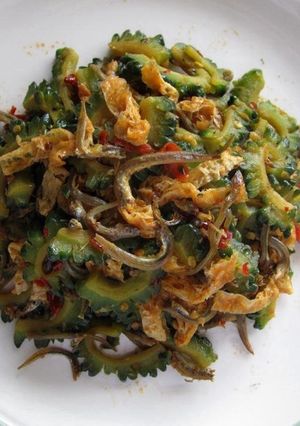 Foto resep Tumis pare / ゴヤ チャンプル