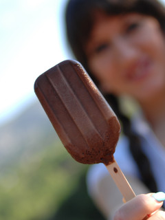 Una foto de Paletas de chocolate {FitKen}