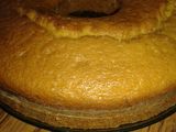 Bizcochuelo casero con ralladura de limón