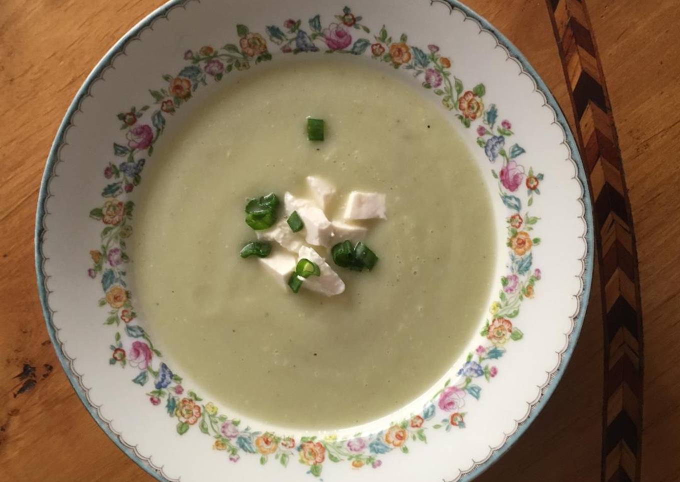 Crema de apio y chayote