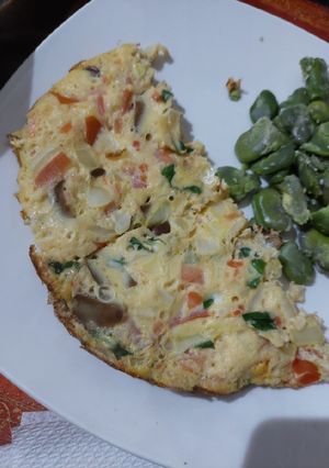 Una foto de Frittata mediterránea keto