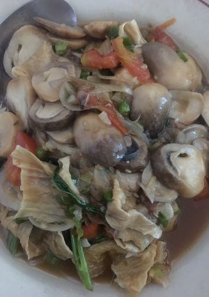 Foto resep Tumis Jamur Merang🍄 (Bagus Untuk Diet)