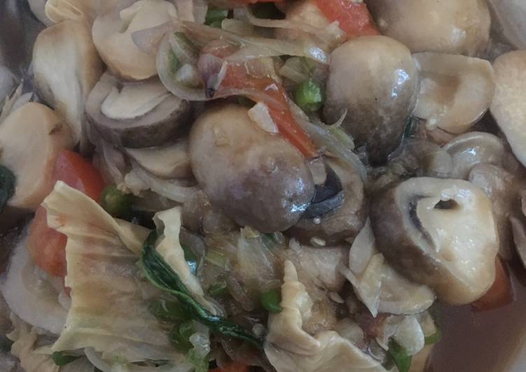 Tumis Jamur Merang🍄 (Bagus Untuk Diet)