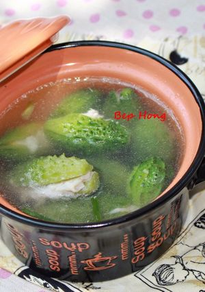 Hình của món CANH KHỔ QUA CHẢ CÁ.