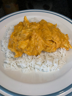 Una foto de Arroz basmati con pollo al curry🍚🍗