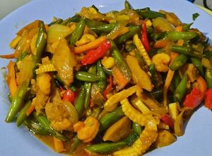 Foto resep Oseng buncis, udang, baby jagung,wortel,bakso