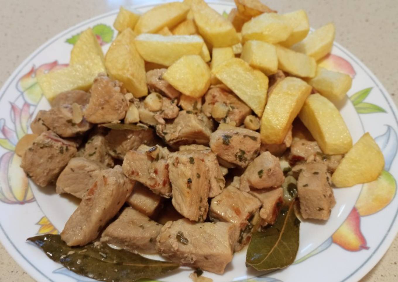 Lomo de cerdo al ajillo