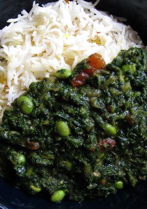 A picture of Spinach & Coriander Curry.