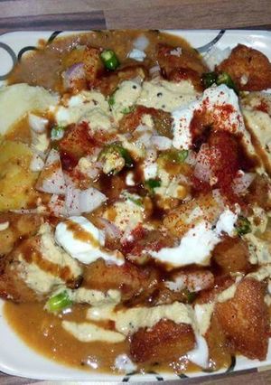 फ्राइड इडली चाट (Fried Idli Chat recipe in hindi) रेसिपी मुख्य फोटो