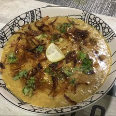A picture of Chicken Haleem.