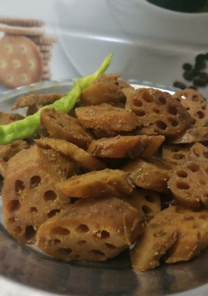 कमल ककड़ी (kamal kakdi recipe in Hindi) रेसिपी मुख्य फोटो