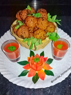 મેથી ના તળેલા મુઠીયા (Methi Fried Muthiya Recipe In Gujarati) રેસીપી મુખ્ય ફોટો