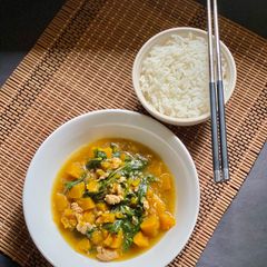 A picture of Alugbati, Giniling, Kalabasa in Filipino style for dinner / Malabar Spinach, Chicken mince, Pumpkin.