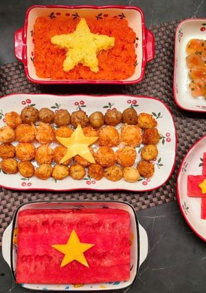Hình của món Bữa ăn rực rỡ màu cờ mừng ngày 30.4.