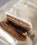 Torta helada de galletas de champaña