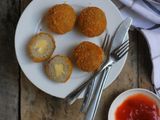 Bola-bola ayam isi keju