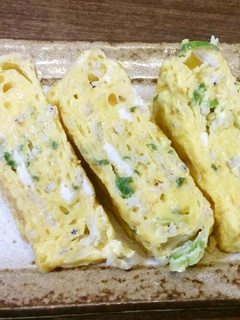 A picture of Delicious and Easy! Shirasu and Green Onion Omelette.