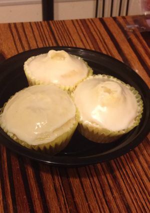 A picture of Lemon Muffins.