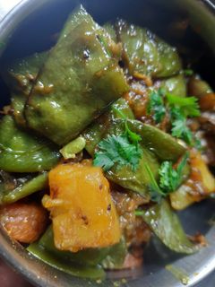 শিম বেগুন ঘন্ট (Shim begun ghonto recipe in Bengali) রেসিপির প্রধান ছবি