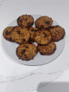Una foto de Galletas de plátano avena y pepitas de chocolate