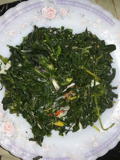 Foto resep Daun singkong tumis gurih