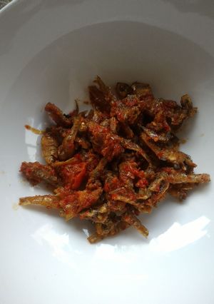 Foto resep ikan teri sambal lado(acehpunyaresep)